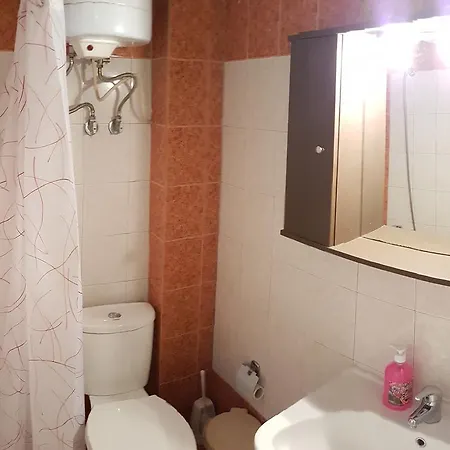Dina's Апартамент